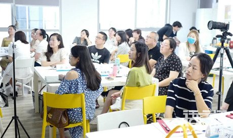 快速翻譯和文檔翻譯、證件翻譯的區(qū)別在哪里？